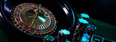 casinoly মোবাইল অ্যাপ ইন্টারফেস লাইভ ক্যাসিনো টেবিল সহ